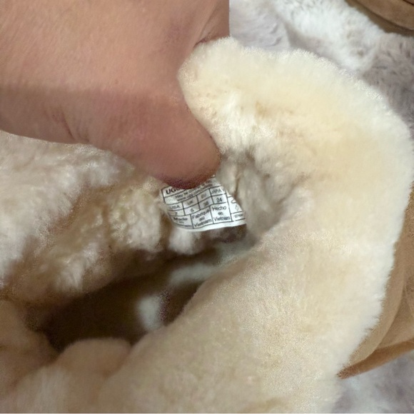 UGG Tan and Cream Winter Boots - Picture 4 of 6